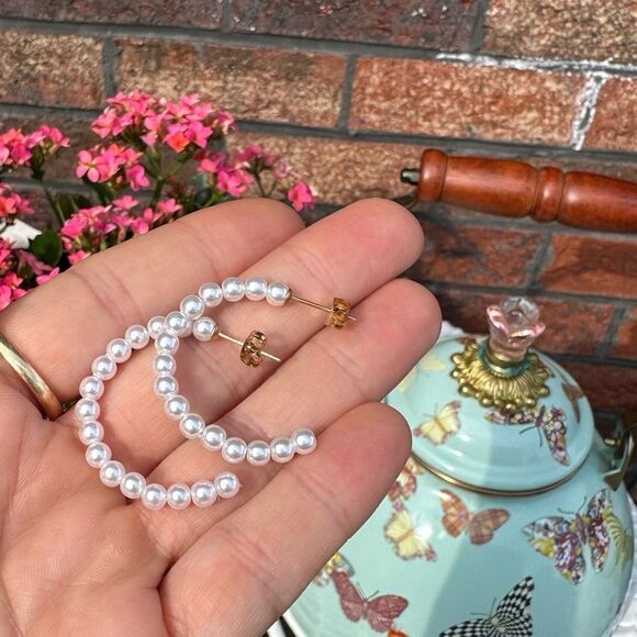 Pearl 18K Gold Stainless Steel Waterproof Hoop Earrings - Picture 11 of 11